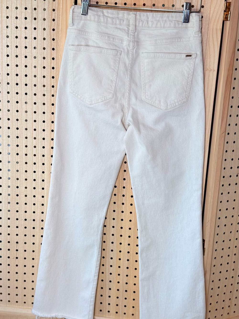 Zara Cream Cropped Raw Hem Wide Leg Jeans High Rise Stretch Denim Size‎ 6 - Picture 5 of 10